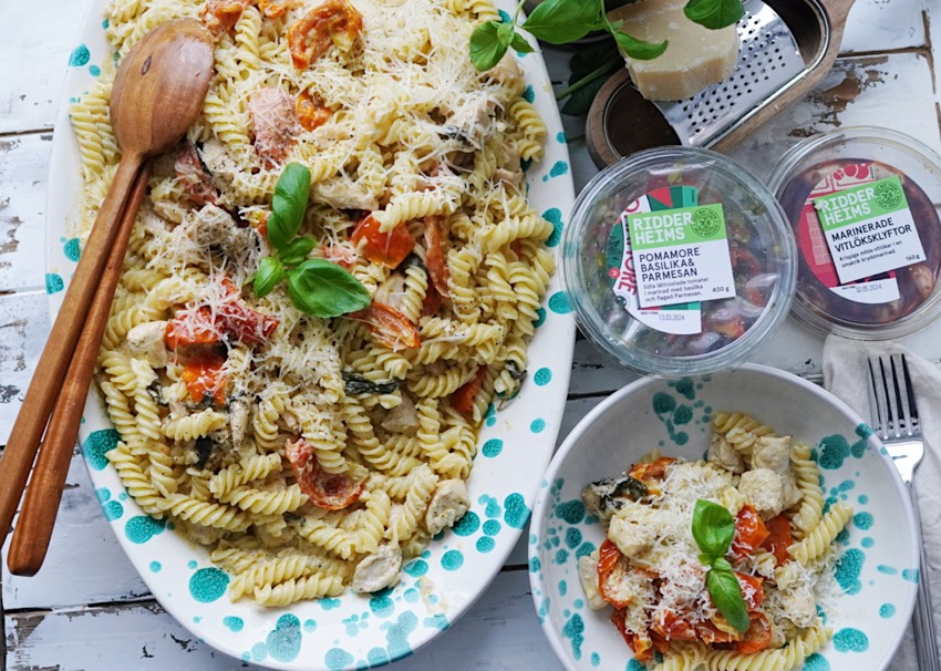 Pasta_Pomamore_1.jpeg